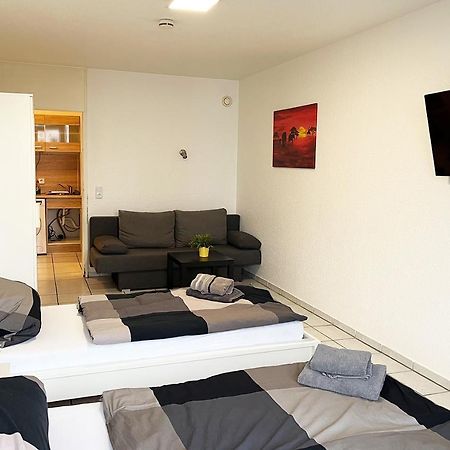 Ferienwohnung Koeln Junkersdorf Esterno foto