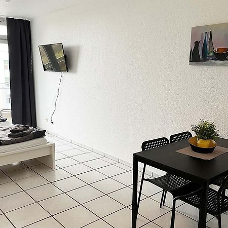Ferienwohnung Koeln Junkersdorf Esterno foto